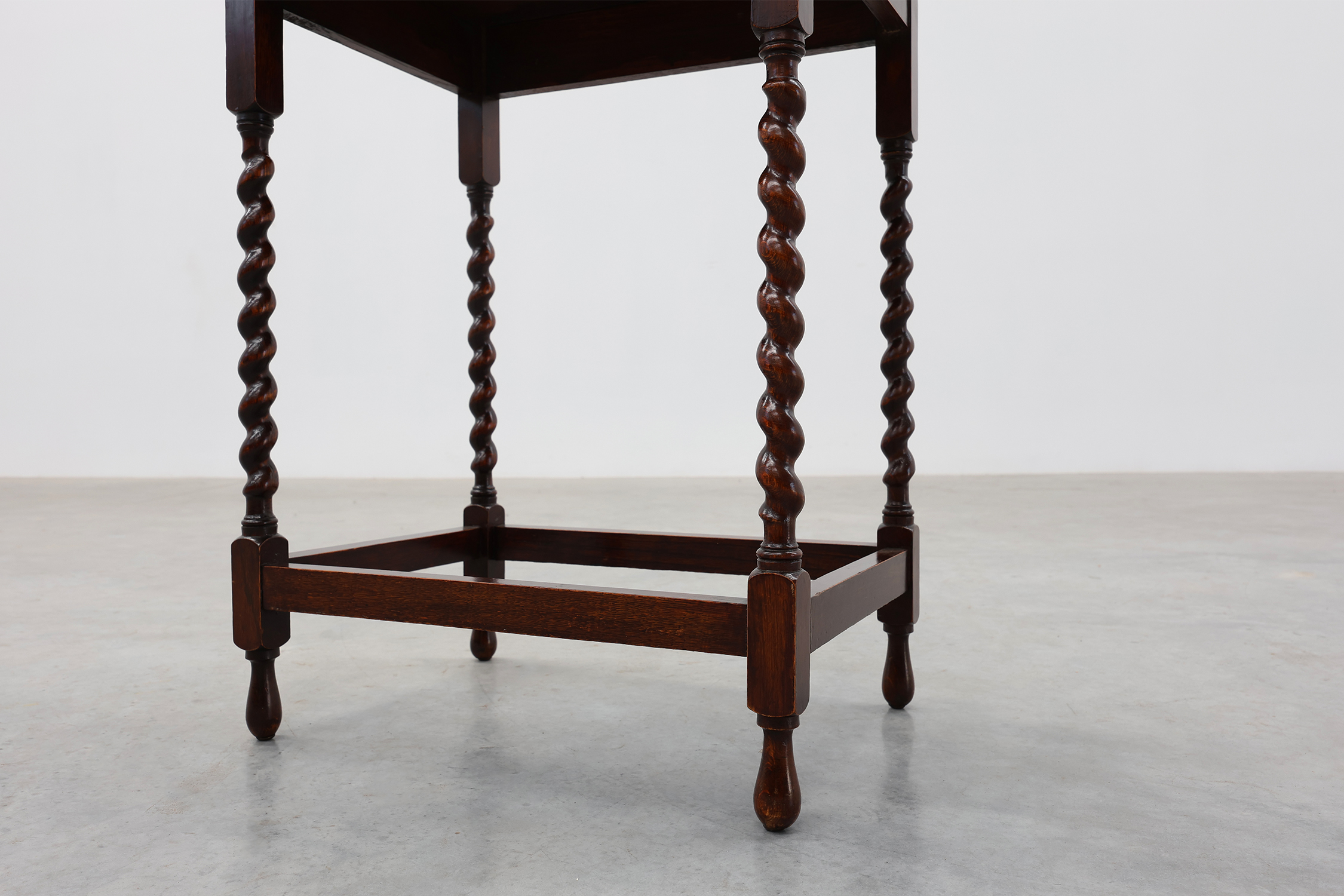 English Oak Barley Twist Side Table with Shaped Top, circa 1900thumbnail